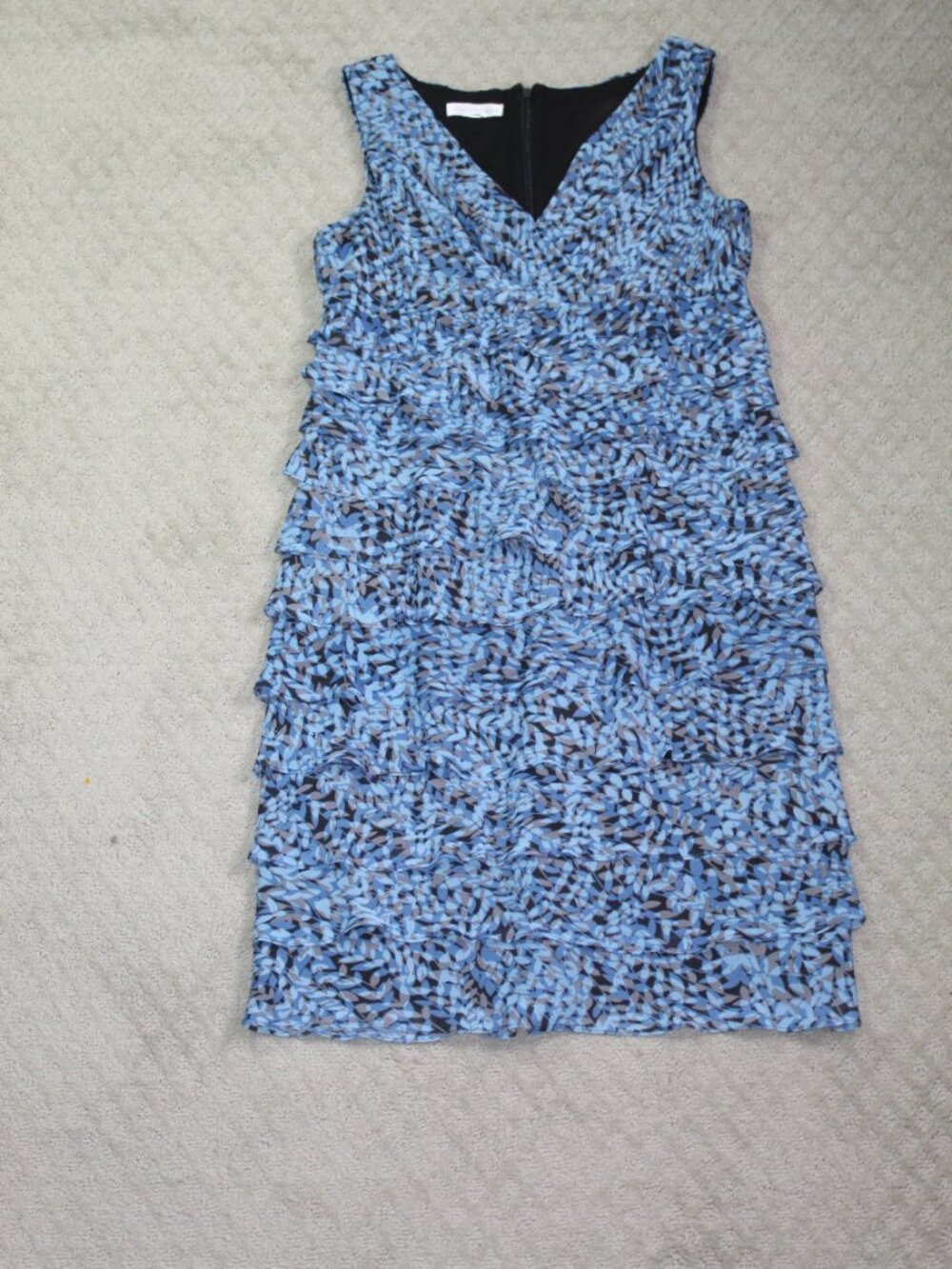 London Times Size S V-Neck Sleeveless Midi Blue Layered Ruffle Dress